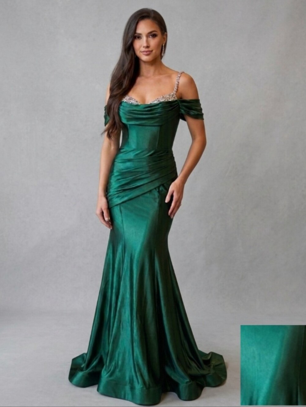 Women's Formal Glam Green Cowl Neck Sweep Train Gown Crystals Straps Small - Picture 4 of 16